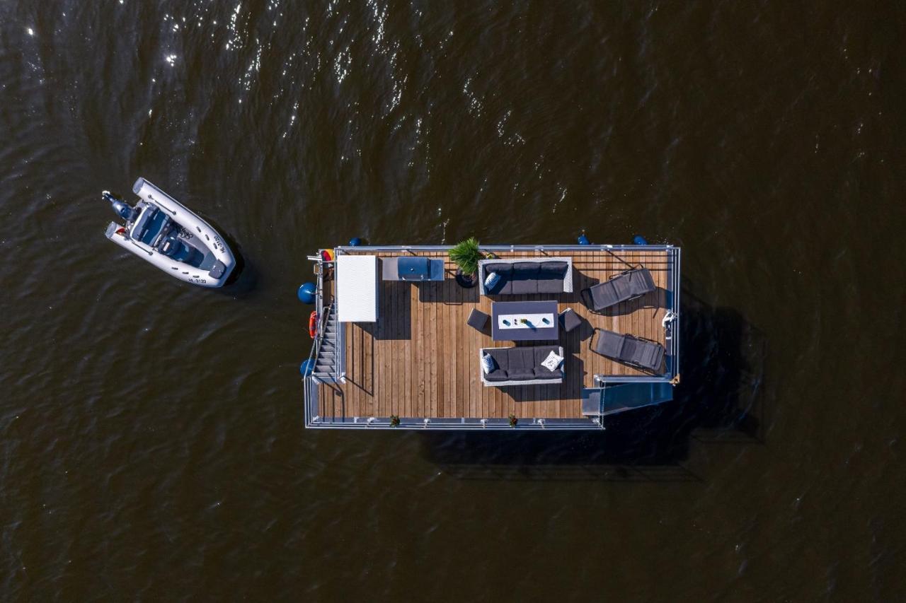 Hausboot Neu-ringholm Botel