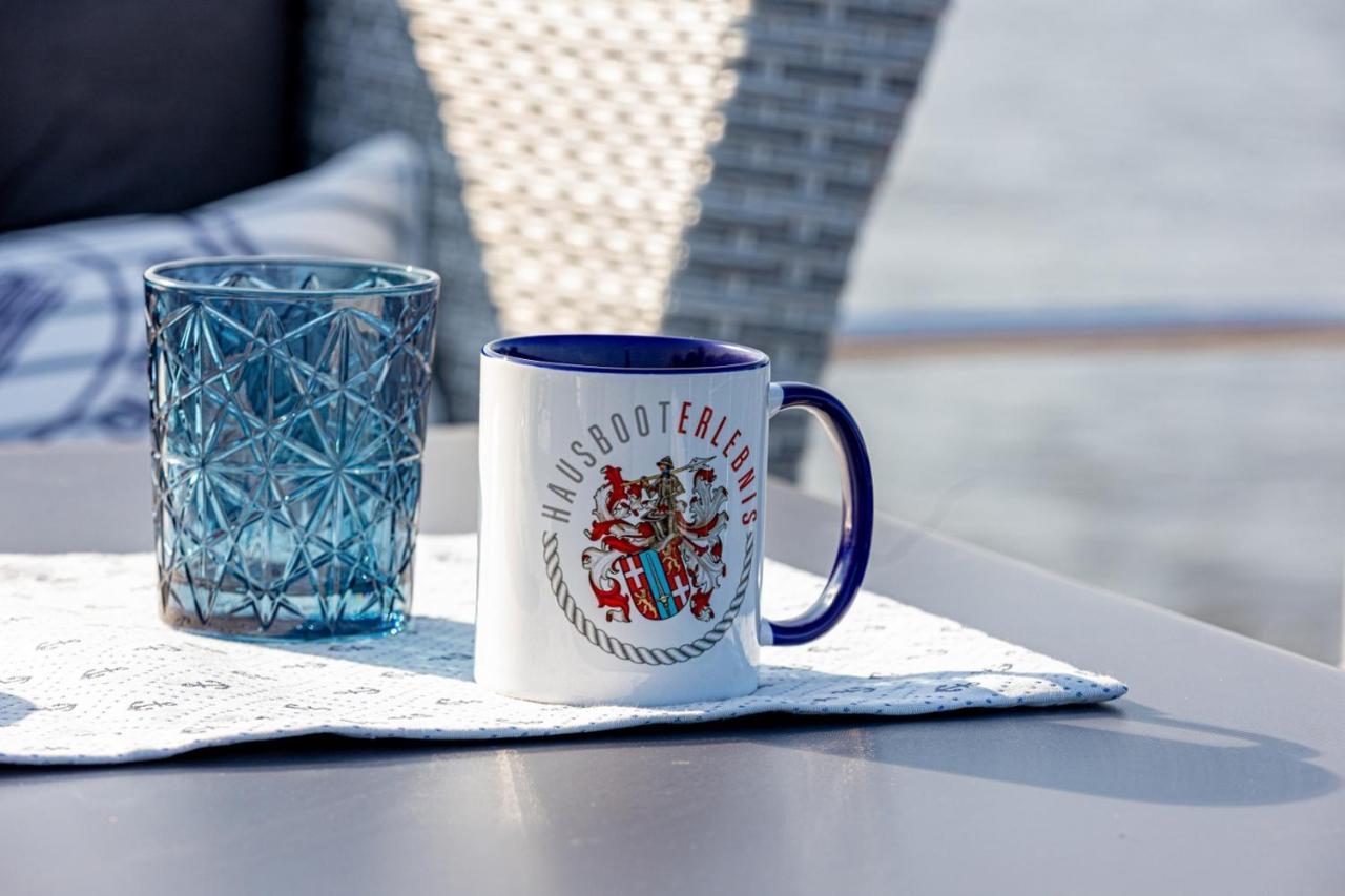 Hausboot Neu-ringholm Botel